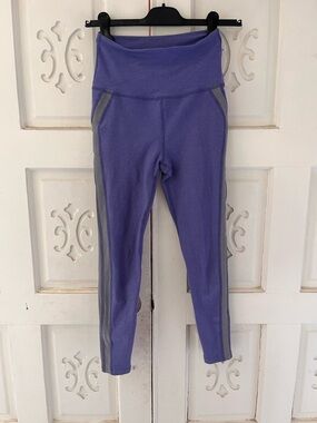 Beyond yoga purple leggings